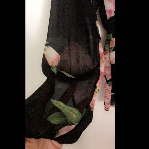 Floral romper - Picture 4 of 9